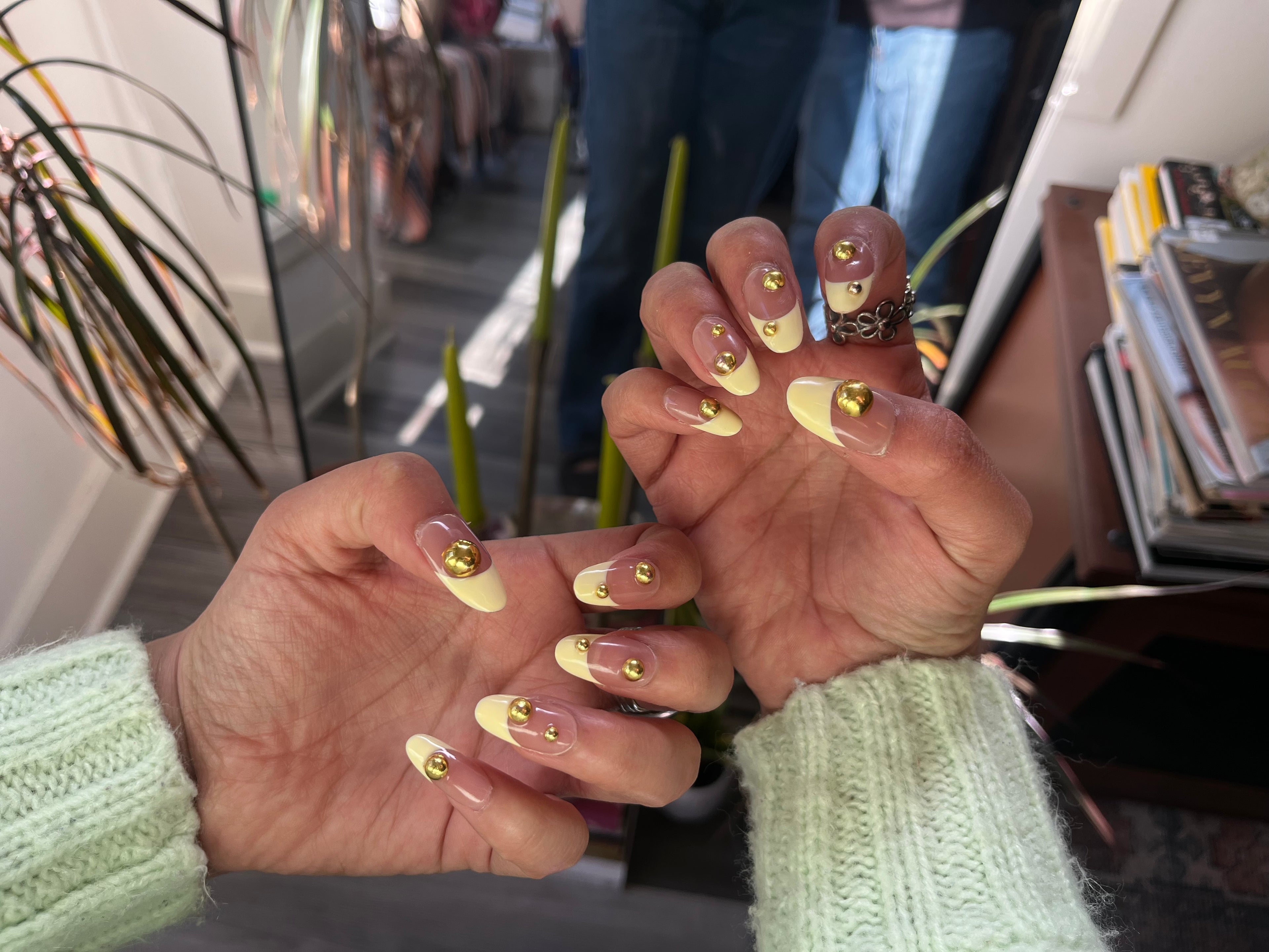 Lisa Chic ｜ Handcrafted Press-On Nails | The Pink Nails